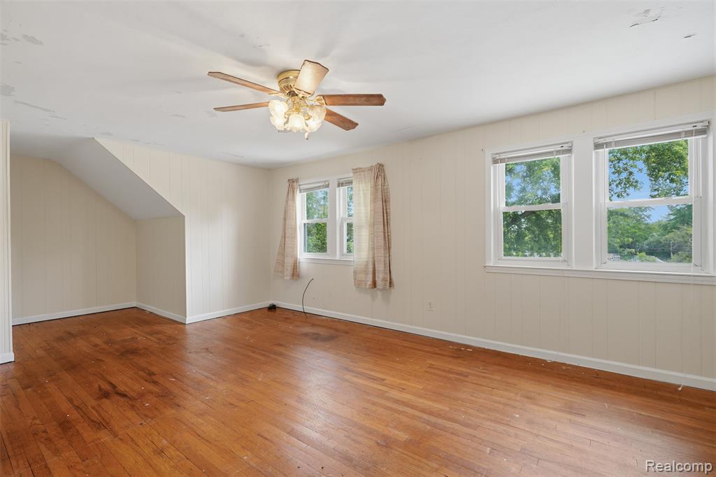 75 Preston Avenue, Waterford, MI 48328 — Photo 20