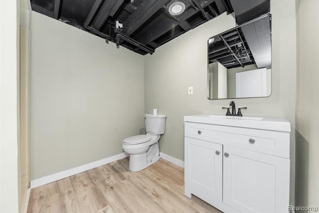 560 McMunn Street, South Lyon, MI 48178 — Photo 27