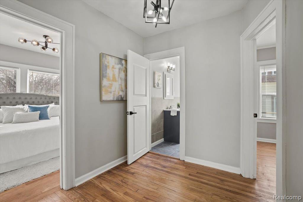 473 CHALMERS Street, Detroit, MI 48215 — Photo 20