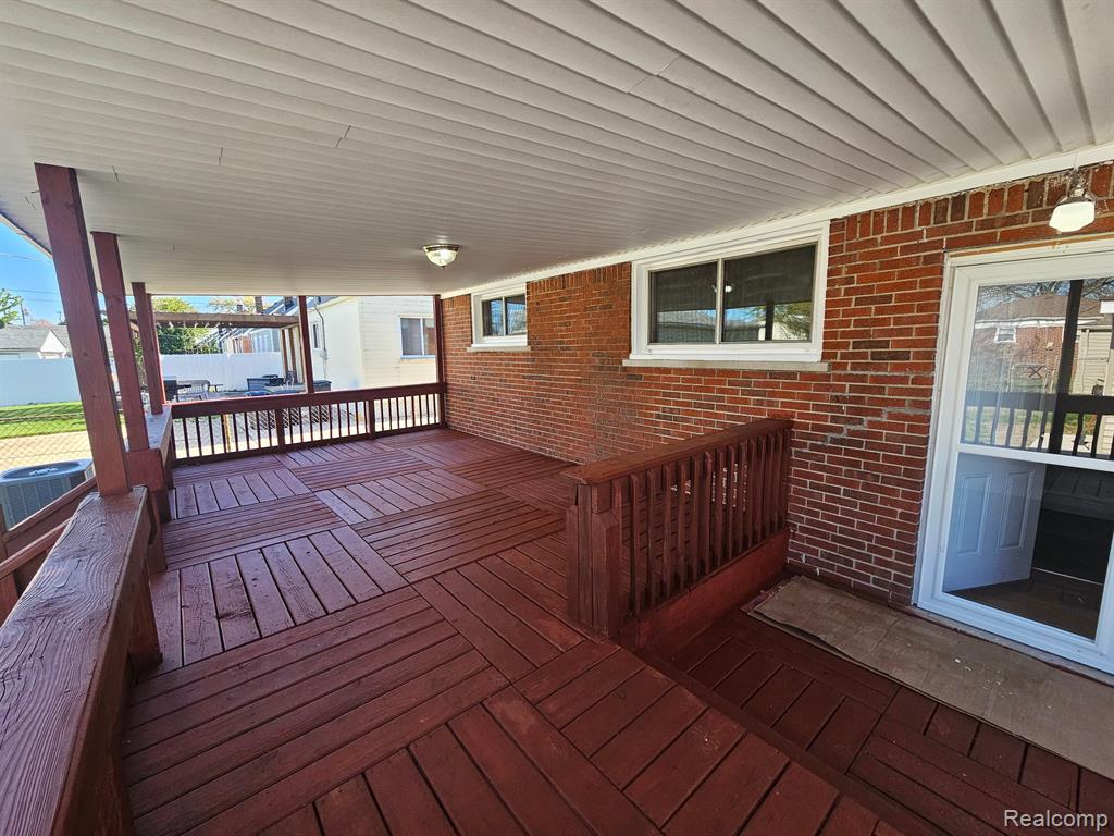 4055 17TH Street, Wyandotte, MI 48192 — Photo 44
