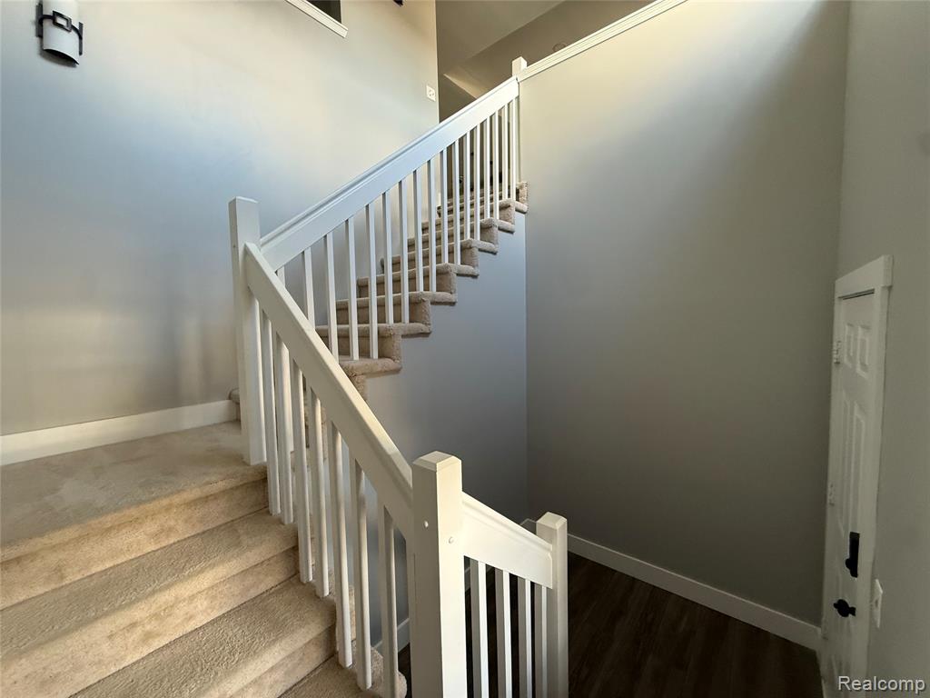 5609 Acorn Lane, Sterling Heights, MI 48314 — Photo 20