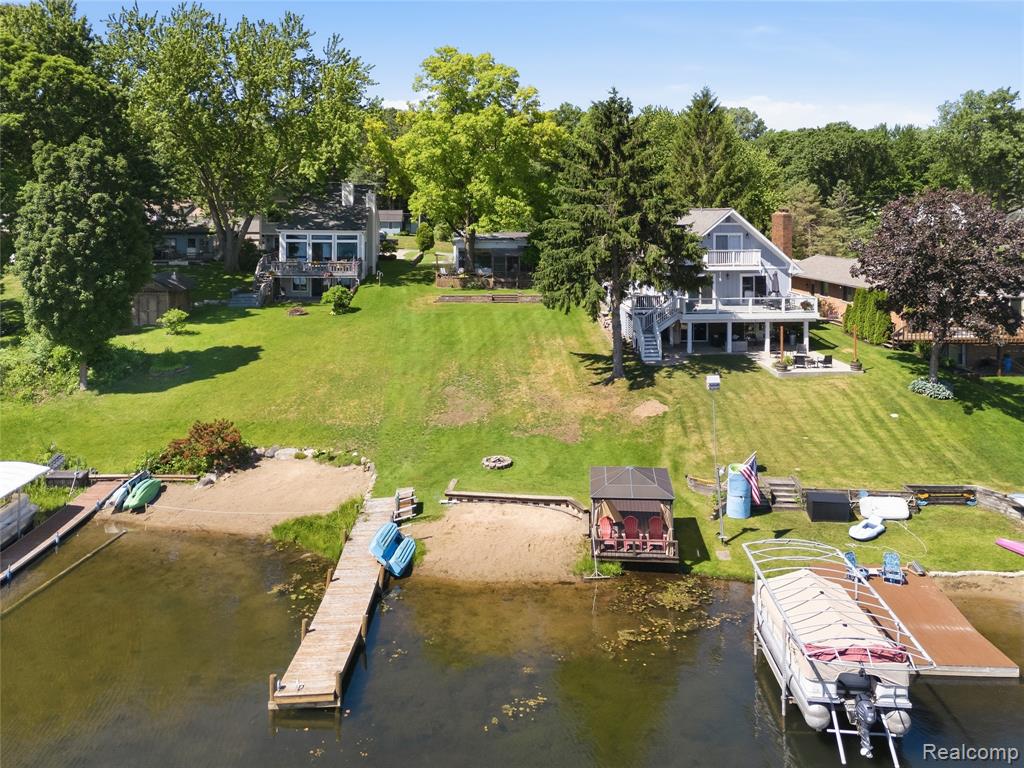 10470 King Road, Davisburg, MI 48350 — Photo 31