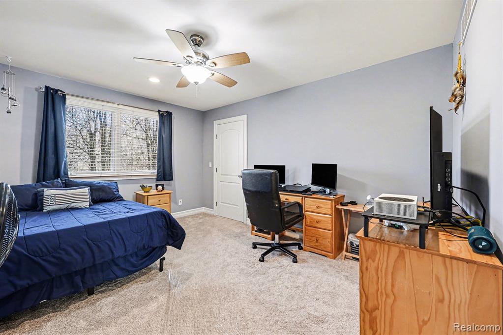 55256 Lee Rd Road, New Hudson, MI 48165 — Photo 19