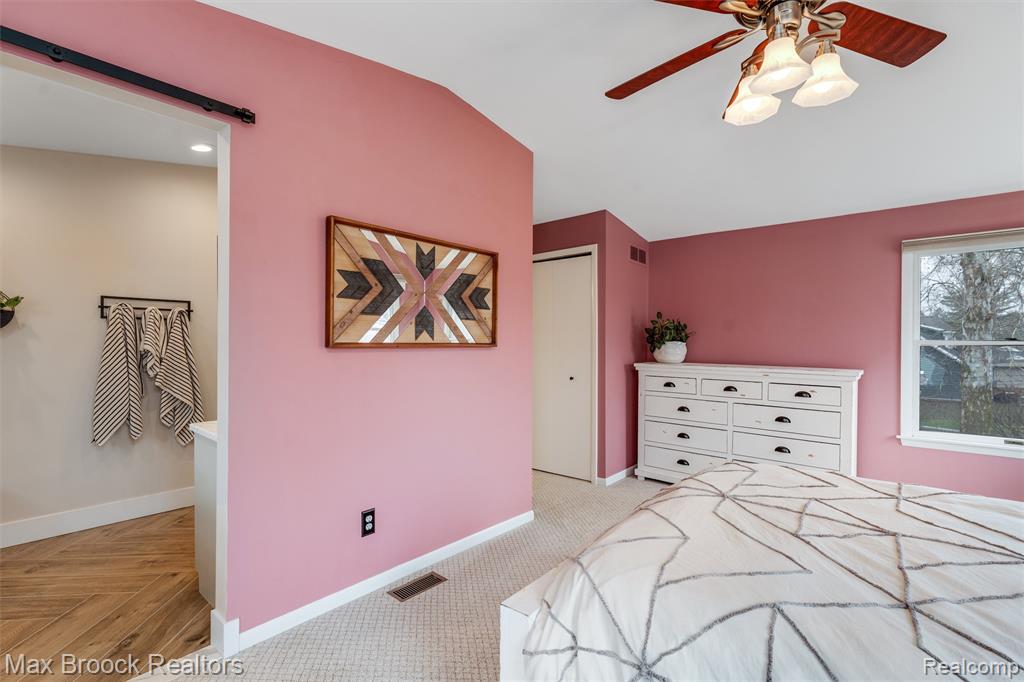 4321 Robinwood Avenue, Royal Oak, MI 48073 — Photo 21