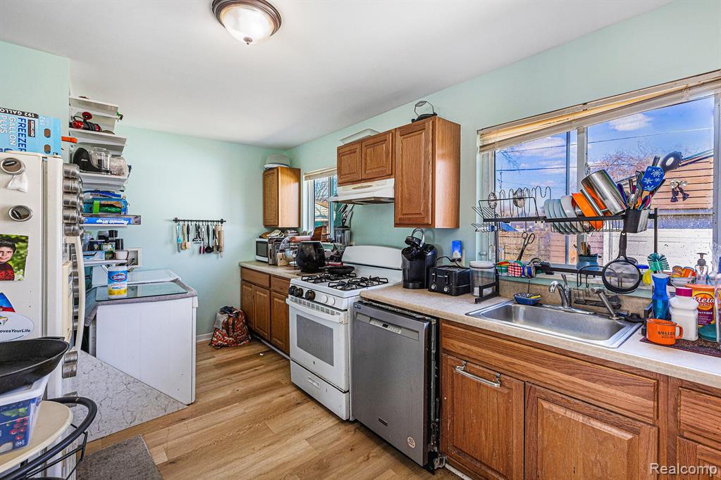 1243 S Lexington Parkway, Ypsilanti, MI 48198 — Photo 5