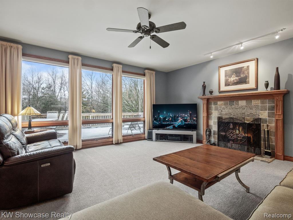 940 Dacea Court, White Lake, MI — Photo 18