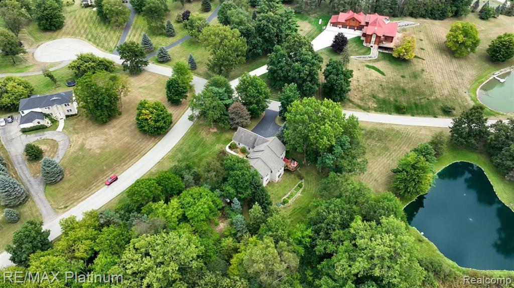 8872 Thornapple Drive, Pinckney, MI 48169 — Photo 3