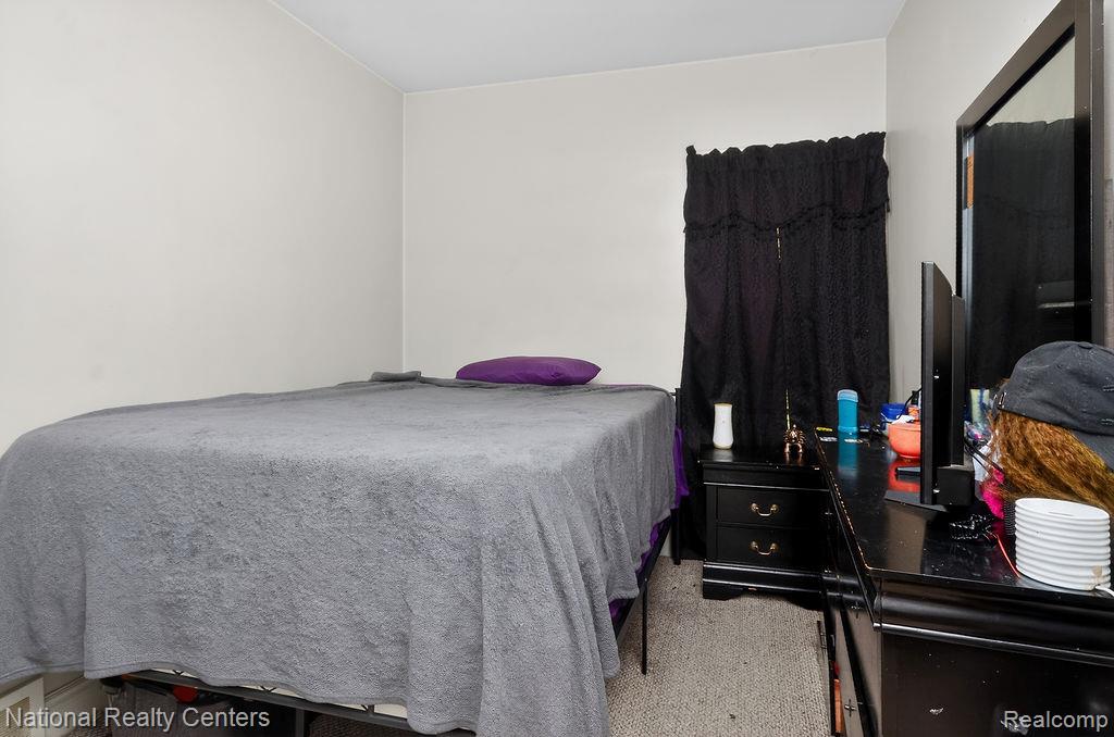 15105 Maplewood Avenue, Eastpointe, MI 48021 — Photo 20