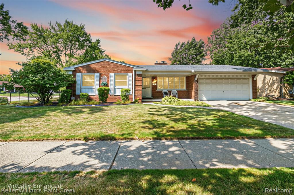 11534 Briarcliff Drive, Warren, MI 48093