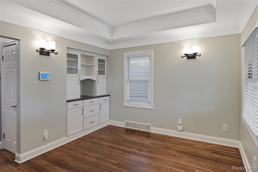 986 Smith Avenue, Birmingham, MI 48009 — Photo 13