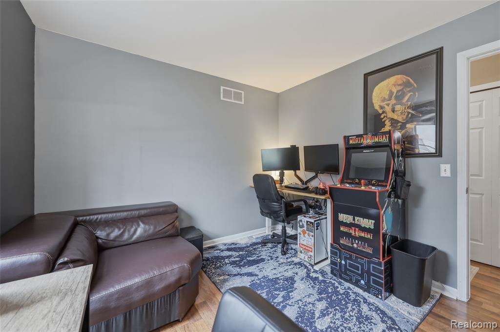 41781 King Edward Court, Clinton Twp, MI 48038 — Photo 19