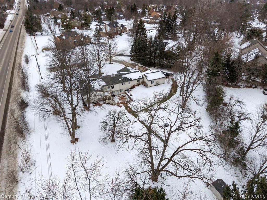 21412 Holmbury Road, Northville, MI 48167 — Photo 76