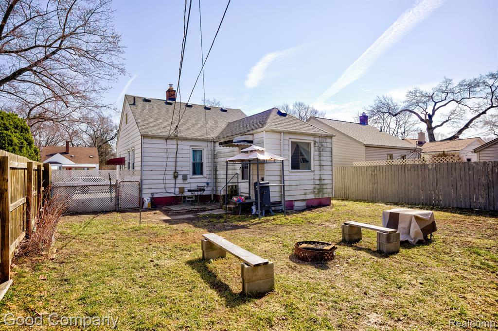 657 ALLEN Street, Ferndale, MI 48220 — Photo 28
