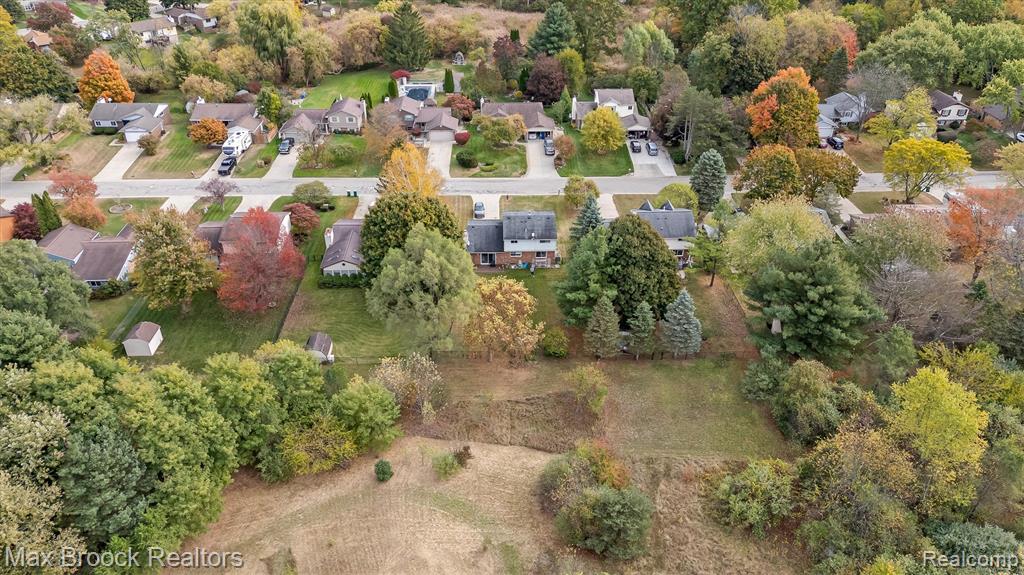 5173 Old Cove Road, Clarkston, MI — Photo 4
