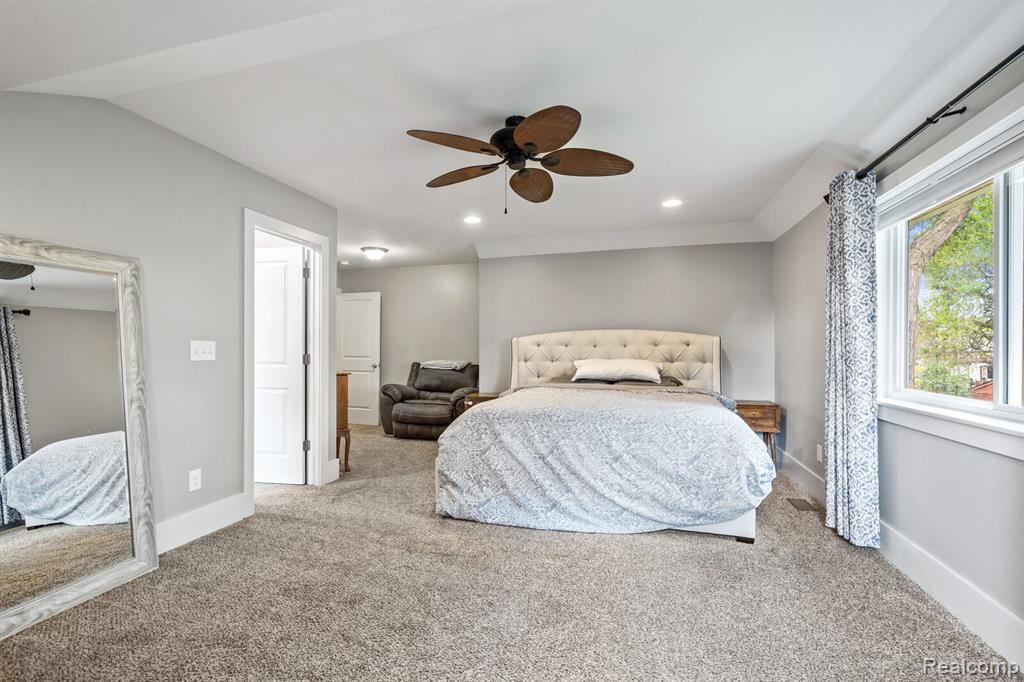 920 CAMBRIDGE Road, Berkley, MI 48072 — Photo 23
