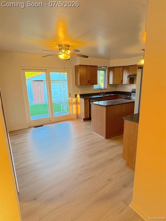 24742 BLACKMAR Avenue, Warren, MI 48091 — Photo 6