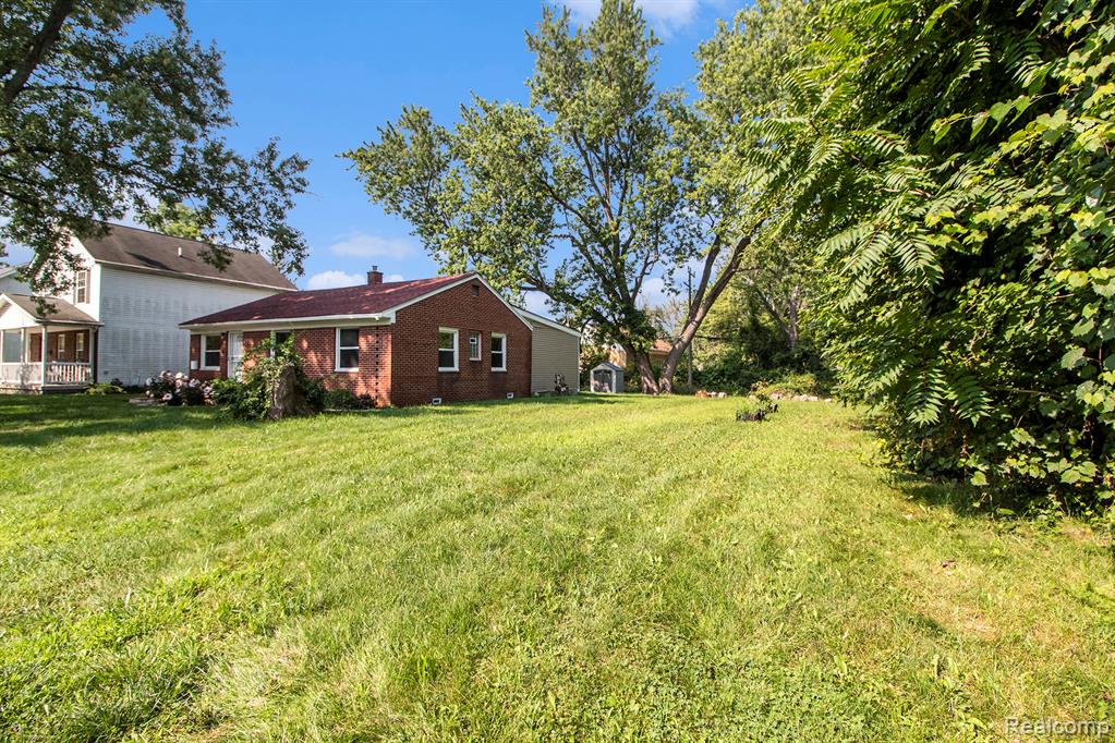 15487 Greydale Street, Detroit, MI 48223 — Photo 32