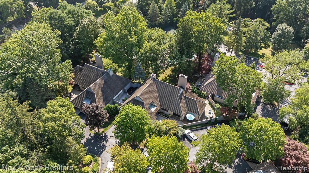 969 Bloomfield Woods, Bloomfield Hills, MI 48304 — Photo 57
