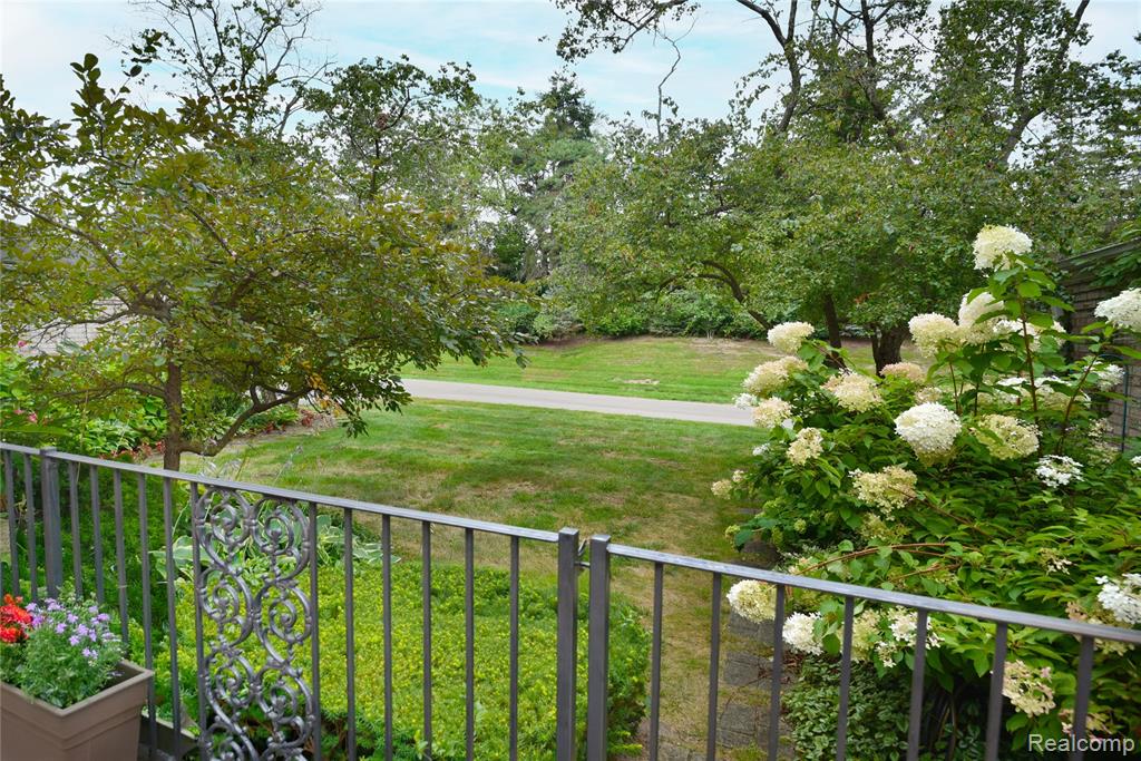 40740 Woodward Avenue, 38, Bloomfield Hills, MI 48304 — Photo 5
