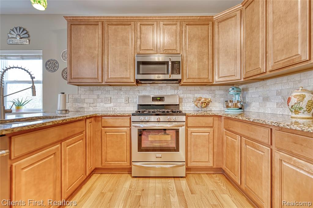 1291 Courtney Court, Hartland, MI 48353 — Photo 26