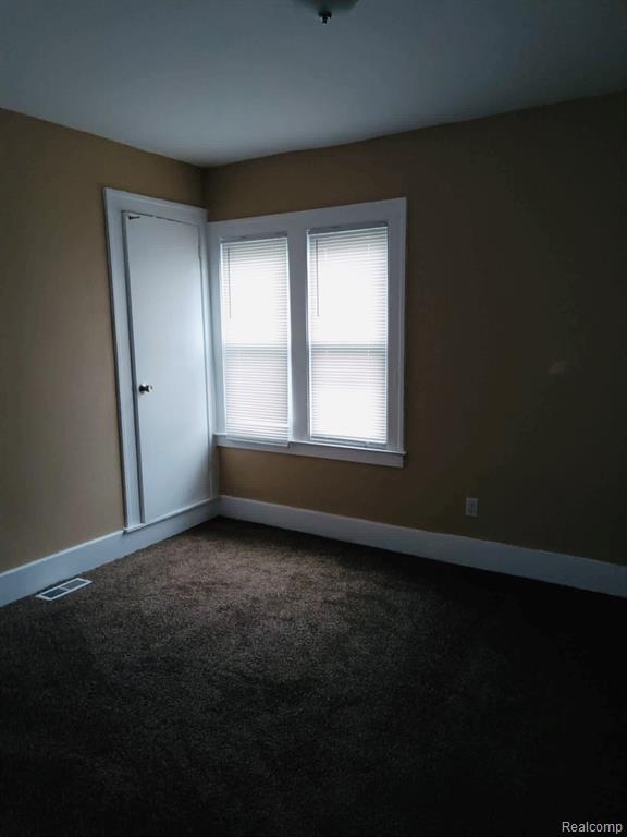 4215 DICKERSON Street, Detroit, MI 48215 — Photo 13