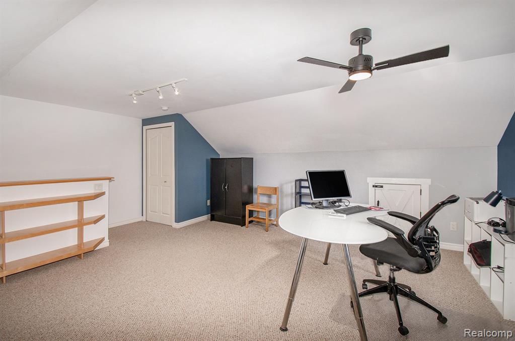 2160 Pennsylvania Avenue, Ann Arbor, MI 48103 — Photo 26