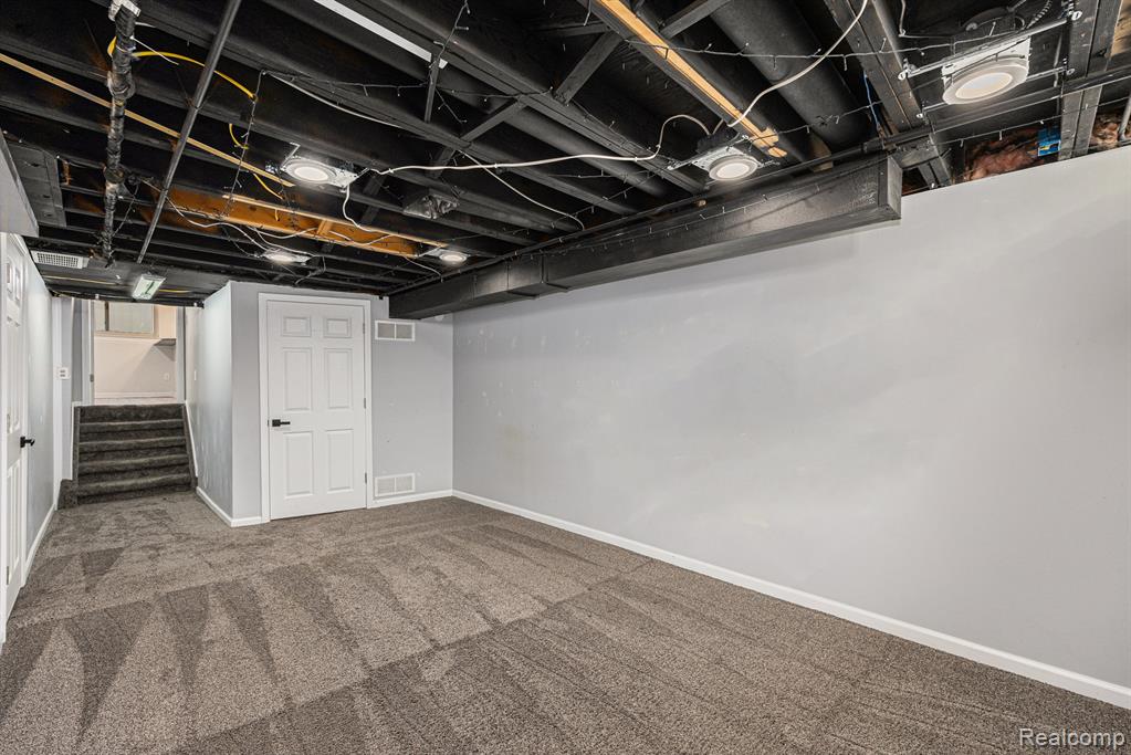 46009 Donahue Avenue, Macomb, MI 48044 — Photo 24