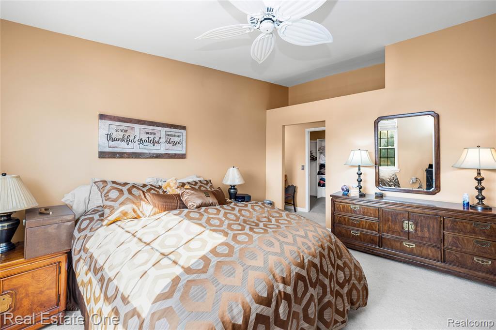 38494 Windsor, 54, Farmington Hills, MI 48331 — Photo 14