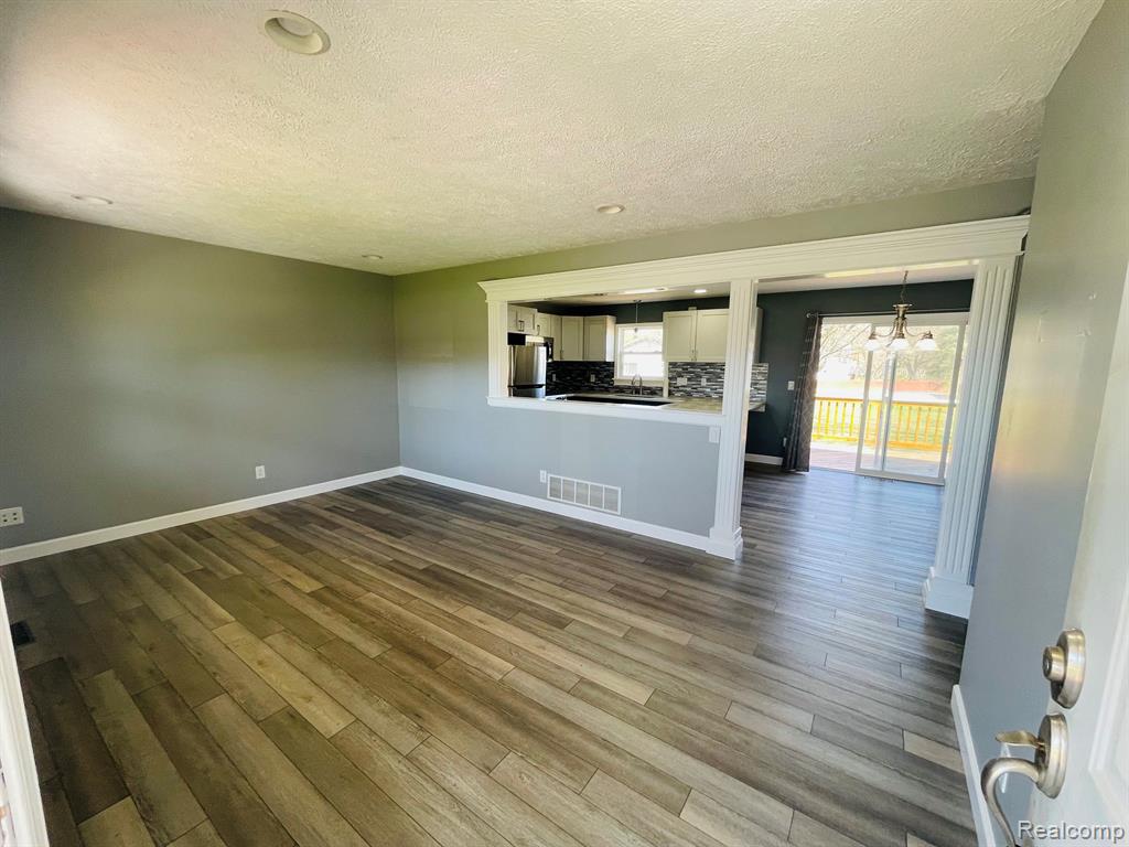 3990 WILLOUGHBY Road, Holt, MI 48842 — Photo 7