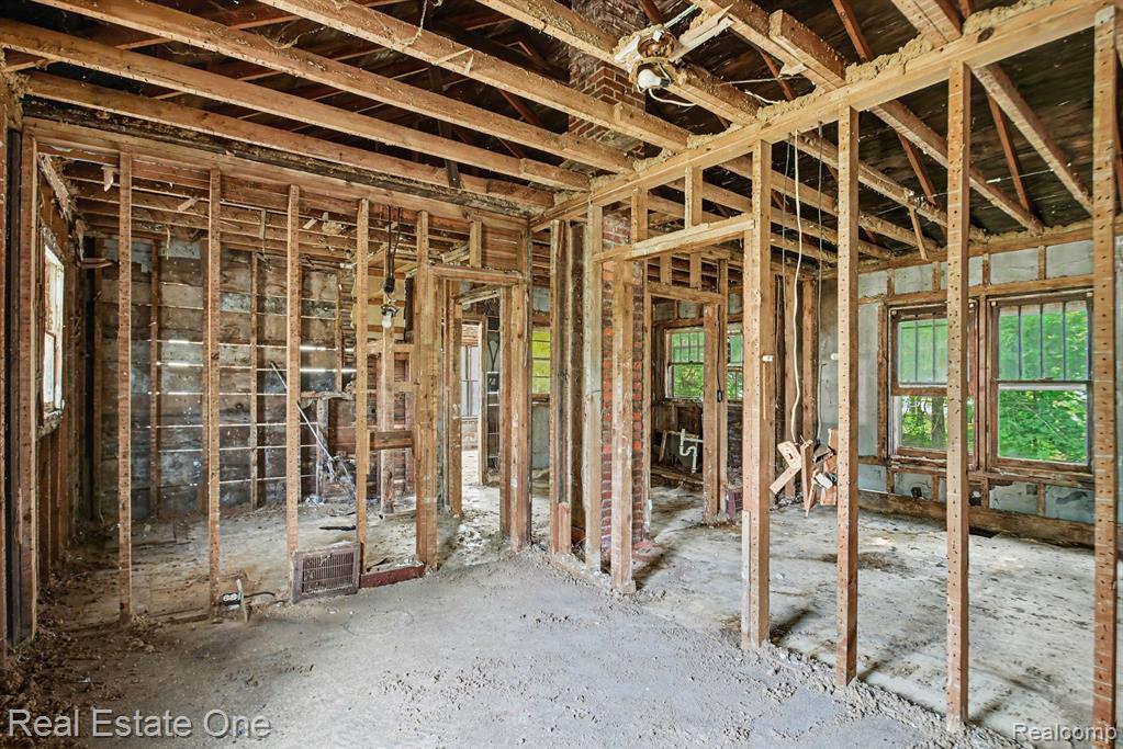 5 3rd Street, Yale, MI 48097 — Photo 8