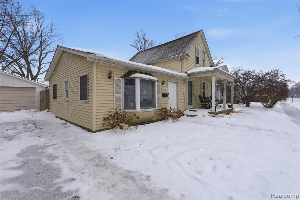 22646 Stephens Street, Saint Clair Shores, MI 48080 — Photo 2