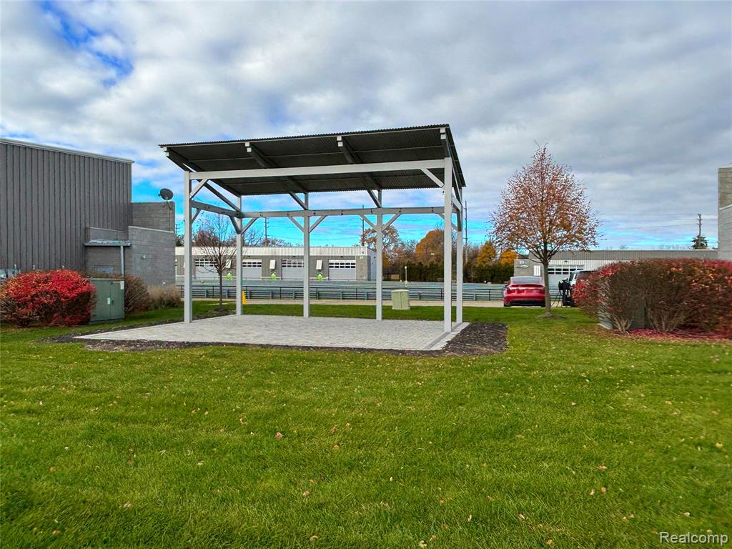 57 Pit Lane, Pontiac, MI 48341 — Photo 10