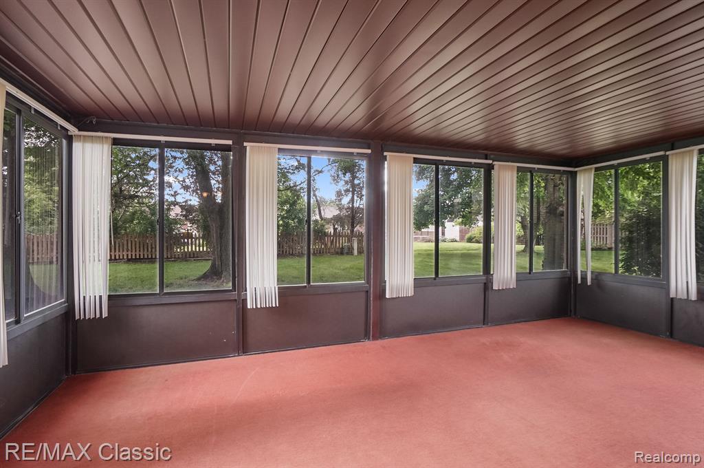 1227 E FRANCISCAN, Canton, MI 48187 — Photo 31