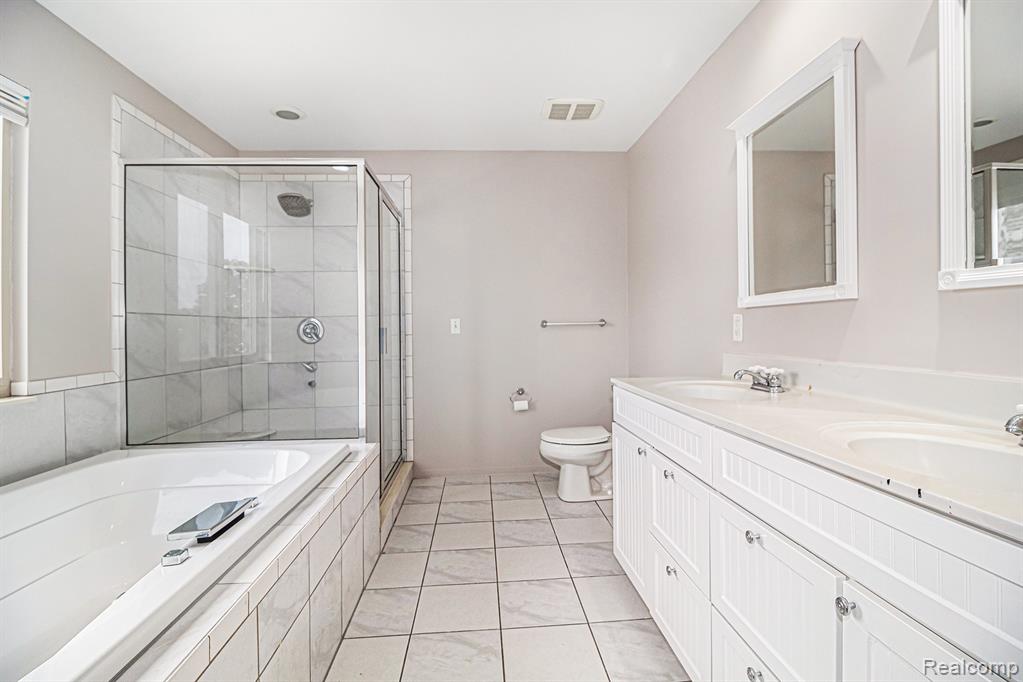 407 N Willard Road, Canton, MI 48187 — Photo 7