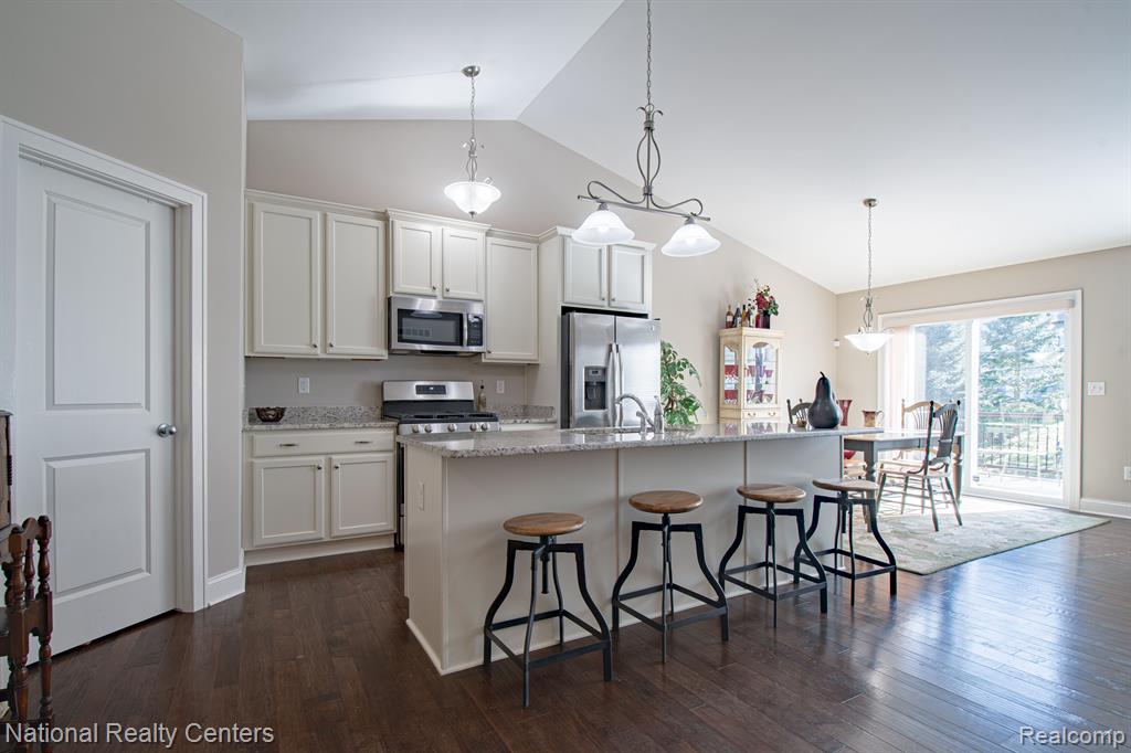 471 HOSTA, Howell, MI 48843 — Photo 8