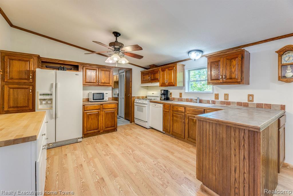 5529 JEDDO Road, MI 48032 — Photo 29