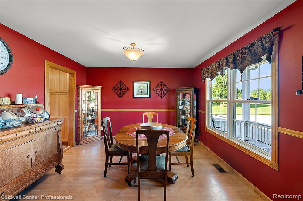 6099 SIMMONS Trail, North Branch, MI 48461 — Photo 11