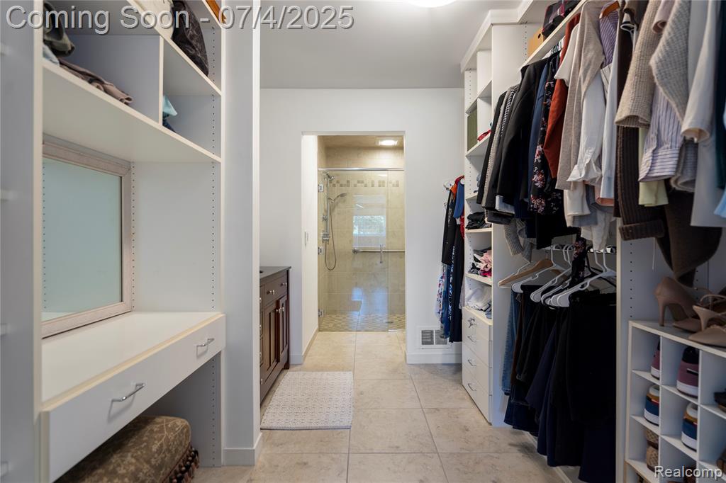 938 Brookwood Lane E, Rochester, MI 48309 — Photo 21