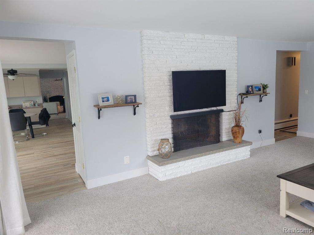 7008 BISCAYNE Avenue, White Lake, MI 48383 — Photo 12