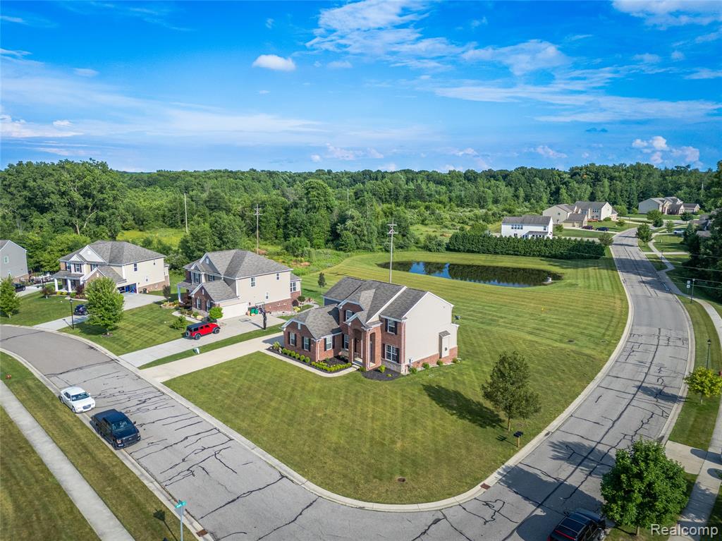 6119 AMBER Lane, Grand Blanc, MI 48439 — Photo 31