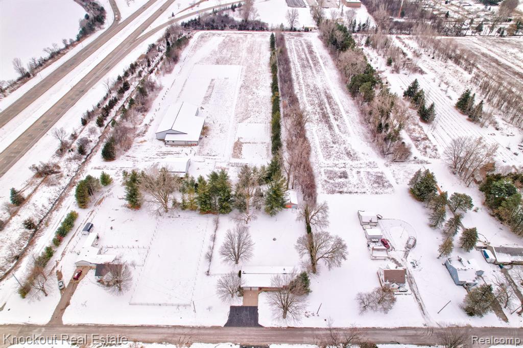 1914 Schust Road, Saginaw, MI 48604 — Photo 3