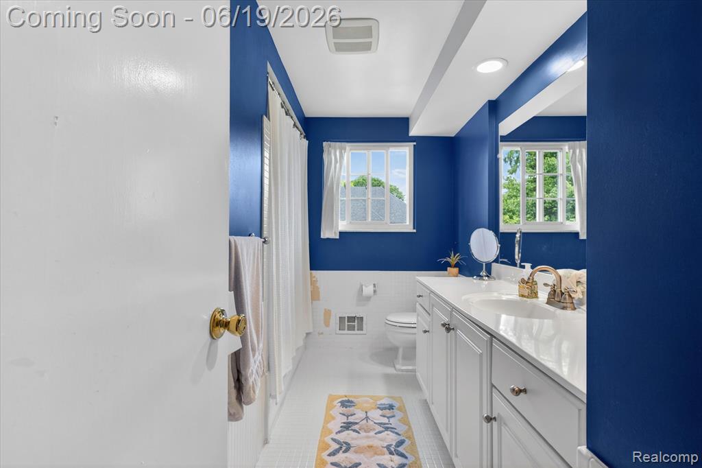 19780 Edshire Lane, Grosse Pointe, MI 48236 — Photo 31