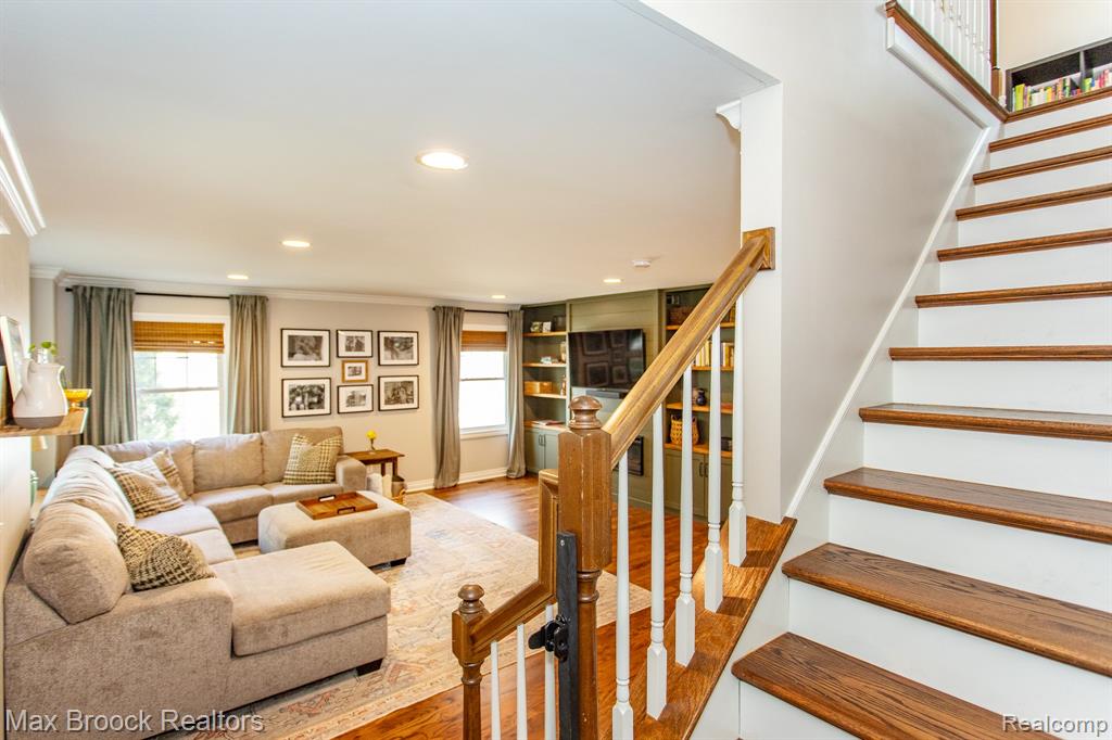 924 N Maple Avenue, Royal Oak, MI 48067 — Photo 30