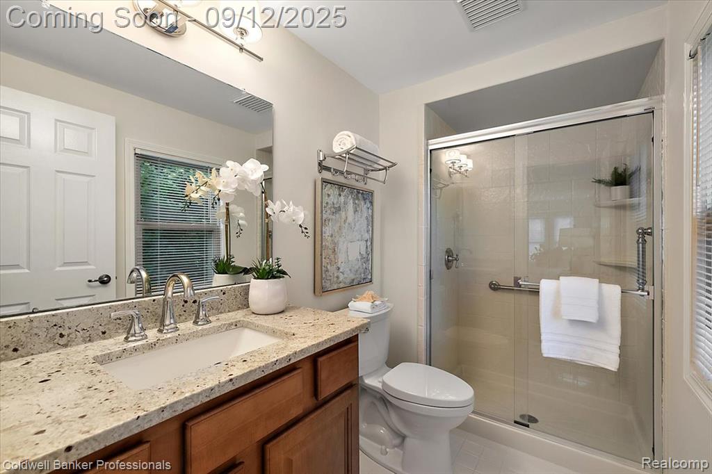 49238 Plum Tree Drive, Plymouth, MI 48170 — Photo 53