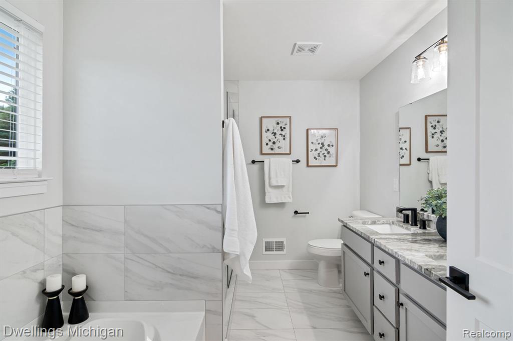 15566 PORTIS Street, Plymouth, MI 48170 — Photo 18