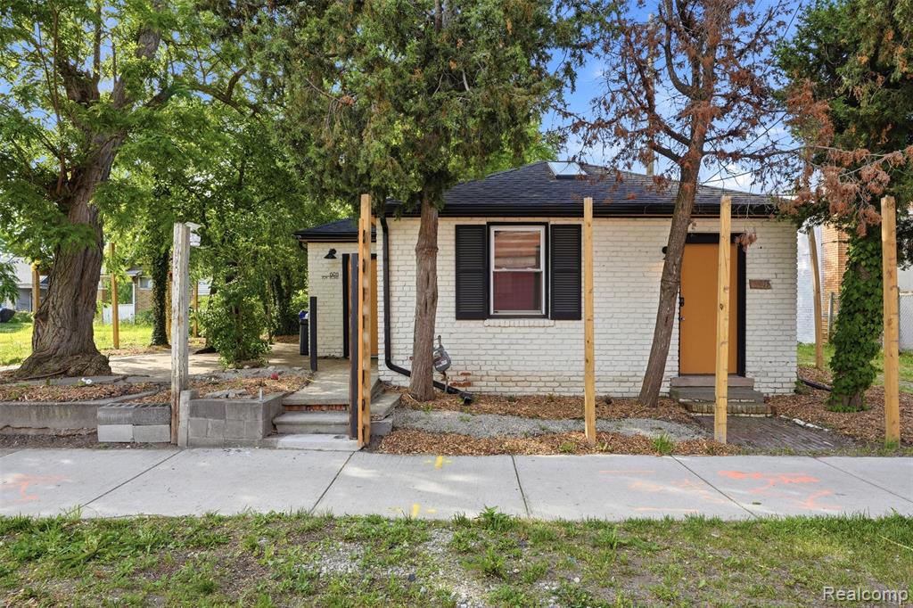 6011 Joy Road, Detroit, MI 48204 — Photo 2