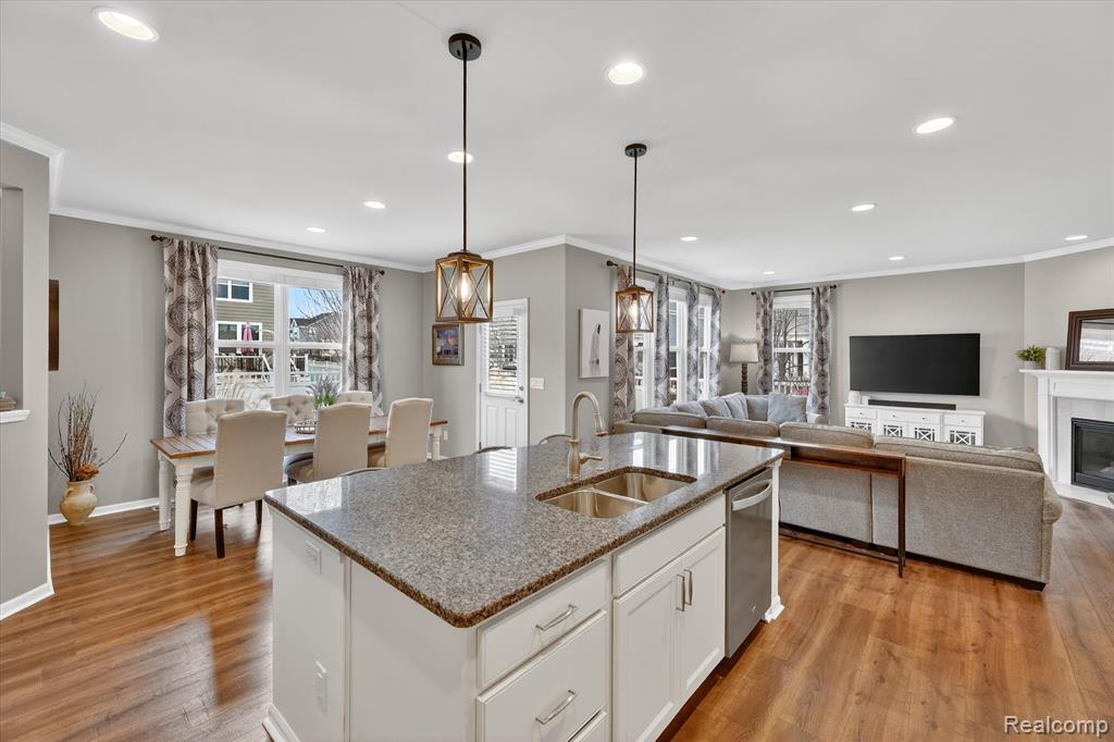 990 Shay Street E, Canton, MI 48188 — Photo 26