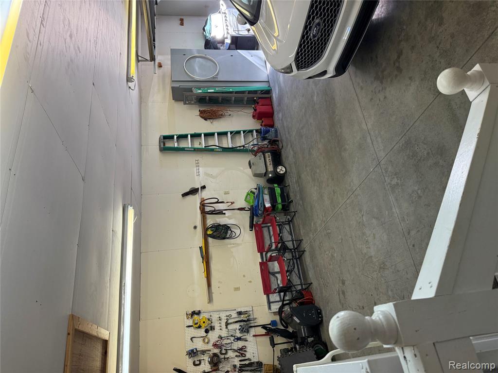 9302 W Arbela Road W, Millington, MI 48746 — Photo 32