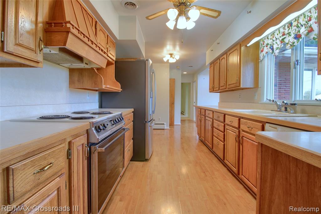 44600 Robson Road, Van Buren, MI 48111 — Photo 12