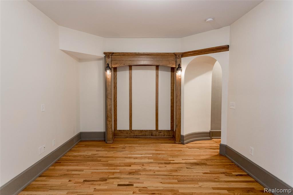 449 W Willis Street, Detroit, MI 48201 — Photo 17